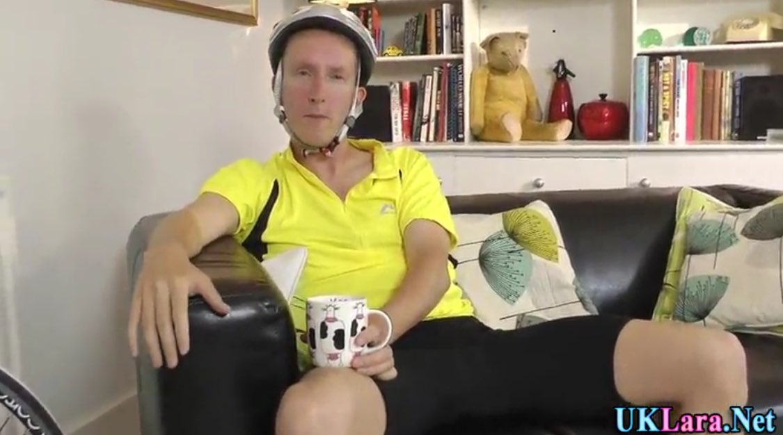 BicycleBums's tweet photo. @london_cycling Cyclists get ALL the girls! #cyclist #london #porn #clapham #pussy #arse #SpreadEagle https://t.co/UltPPlGiIt