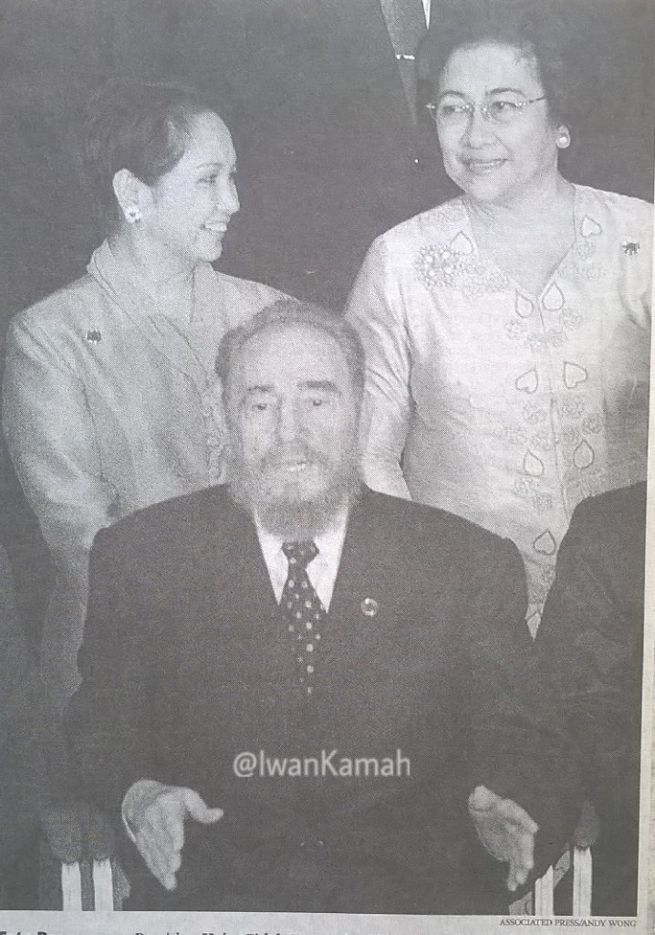 IwanKamah's tweet photo. Duka cita. My condolences on the passing of Fidel Castro. Indonesia's best friend. @PDI_Perjuangan #RIPFidelCastro https://t.co/HDPo5dJg41
