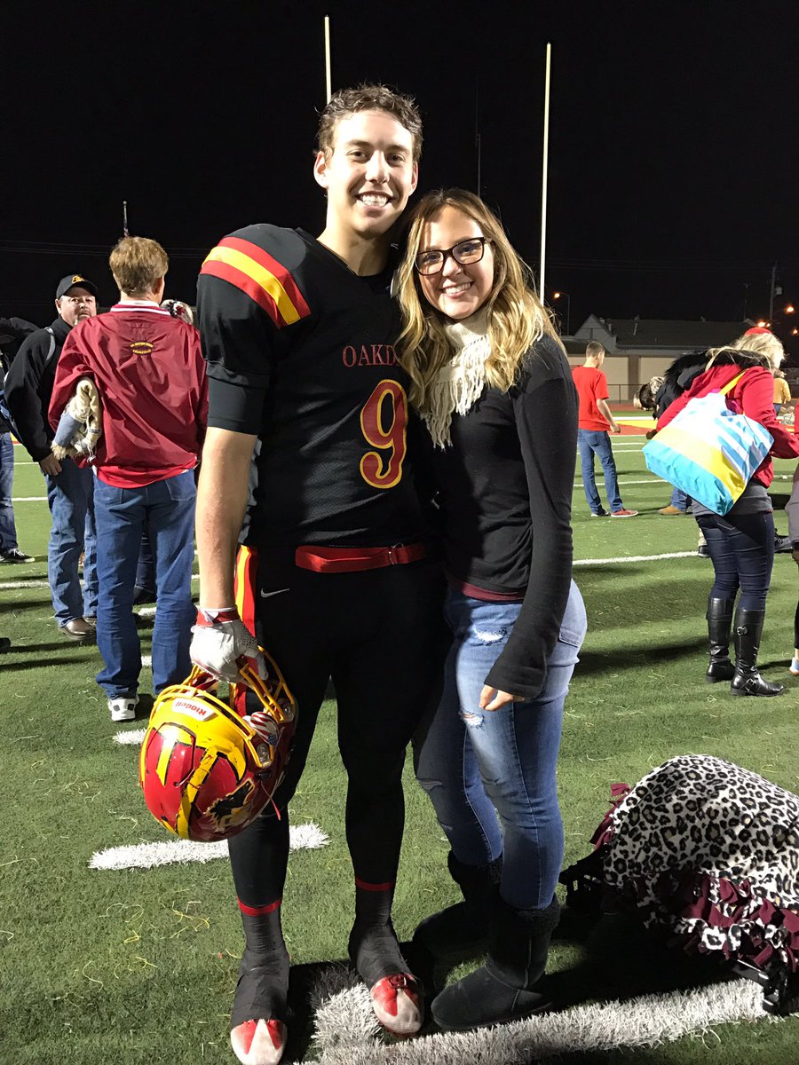 olivialolo12's tweet photo. Off to sections! Good job jace!!โบ๏ธ #OakdaleMustangs https://t.co/0TIUqKZpoA