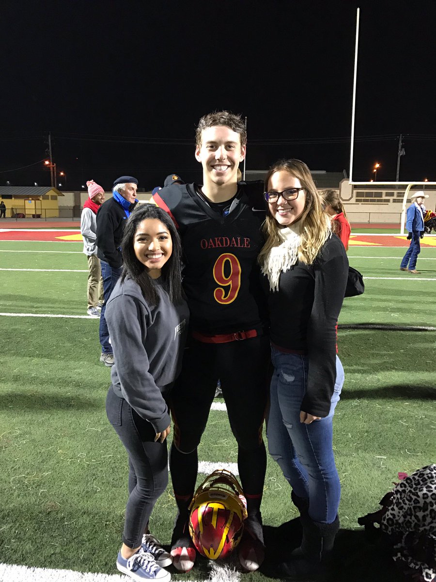 olivialolo12's tweet photo. Off to sections! Good job jace!!โบ๏ธ #OakdaleMustangs https://t.co/0TIUqKZpoA