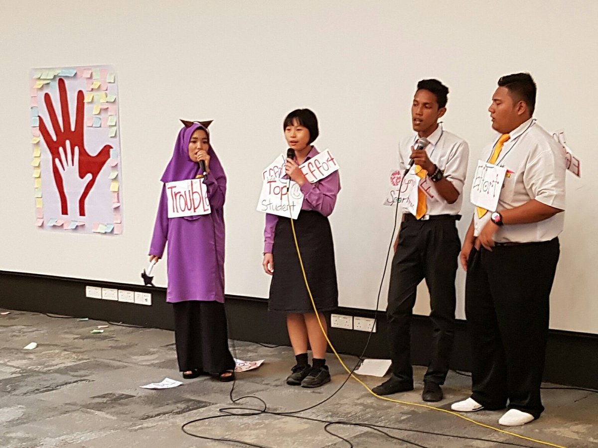 chansoonseng's tweet photo. We're ending the @TeachForMsia North Regional event with a series of student performances #TFMNorth #TFM2015 https://t.co/VKoAHgz2jY