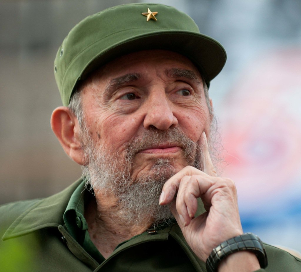 ¡GIGANTE! ¡Gracias por tanto mi querido FIDEL! Nos diste la lección de vida más grande. Nos Duele este viaje tuyo, pero ve en paz. Te quiero
