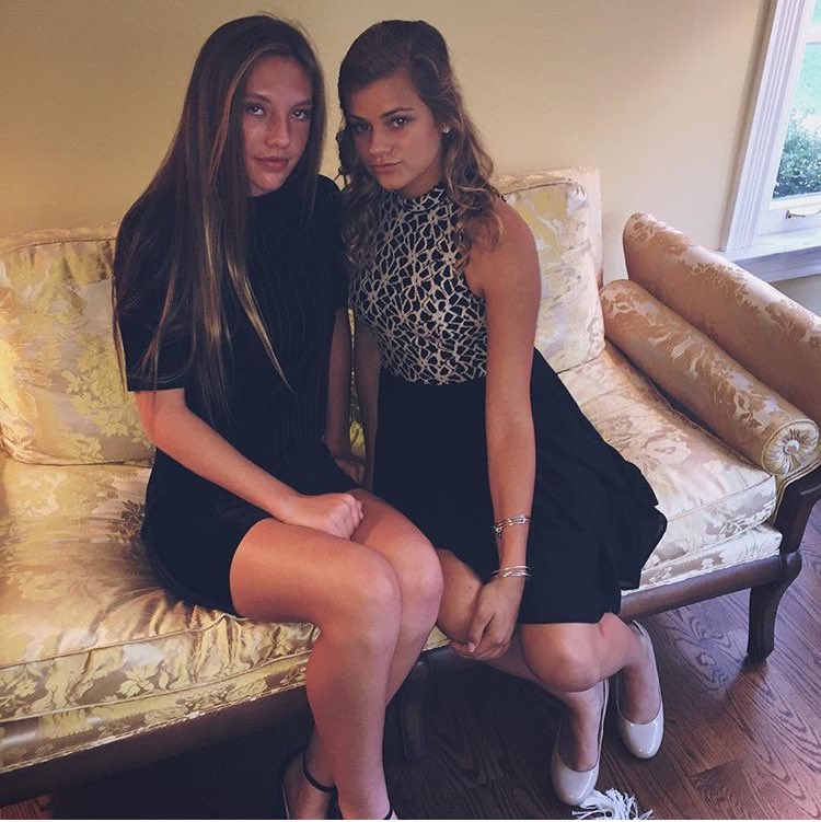 livyweeks's tweet photo. happiest birthday to my best friend๐ฉ don't know what i'd do without you๐ have a fantabulous day hoe๐ค๐๐
๐ #reallymary @maryvalenzi https://t.co/N8b9fJoTk4