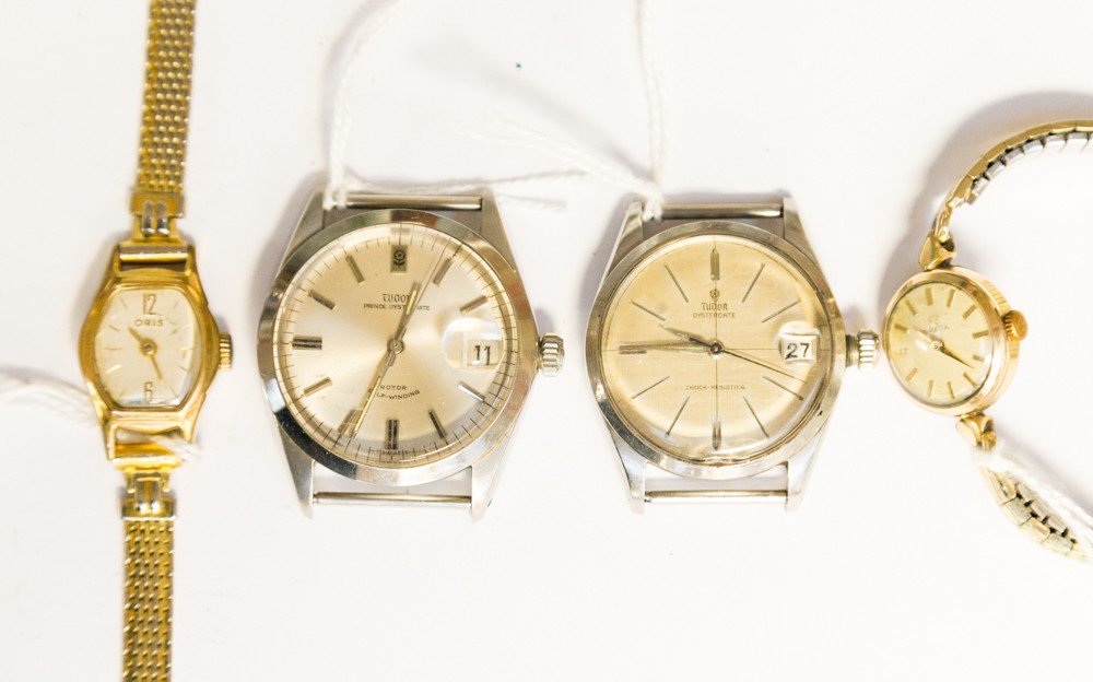 HansonsUK's tweet photo. Lot 743 SOLD £520! His and Her #Rolex #Tudor #Oysterdate watches, it's the perfect matching #Christmas gift! #christmaslist #couplespresent https://t.co/BcxZaKd23E
