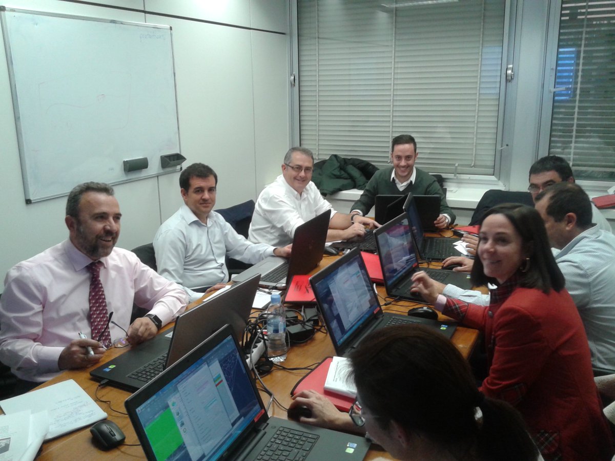 16-18 noviembre de 2016. ACTISA imparte curso de TADIL a varios técnicos de la empresa SACYR en Madrid.