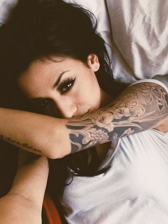 Seasonofstyl's tweet photo. Cute and Cool Girls with Sleeve Tattoos https://t.co/mCw7gJpaV9 https://t.co/rGBqmaH0pC