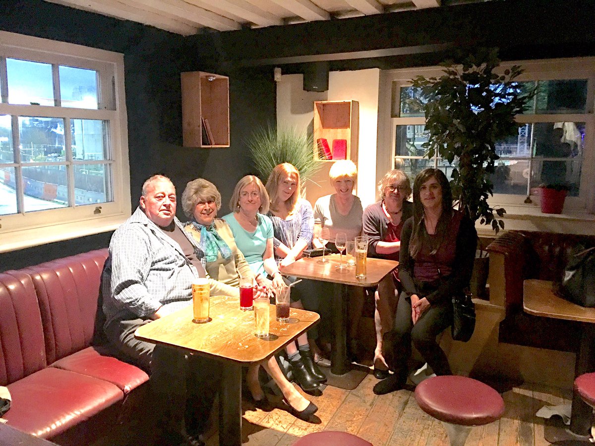 LGBTconstruct's tweet photo. If you are in #Oxfordshire and are #transgender or an #ally , checkout #Transpires on fb that run a monthly support group @oxfordpride https://t.co/Gn67nekQcY