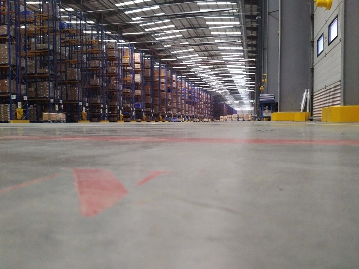 DavClothingDC's tweet photo. An extra Saturday shift to catch up during Xmas period. Thanks for all people involved. @NickNsleep @khayward1 #DaventryEvolution https://t.co/bENRjsSY1S