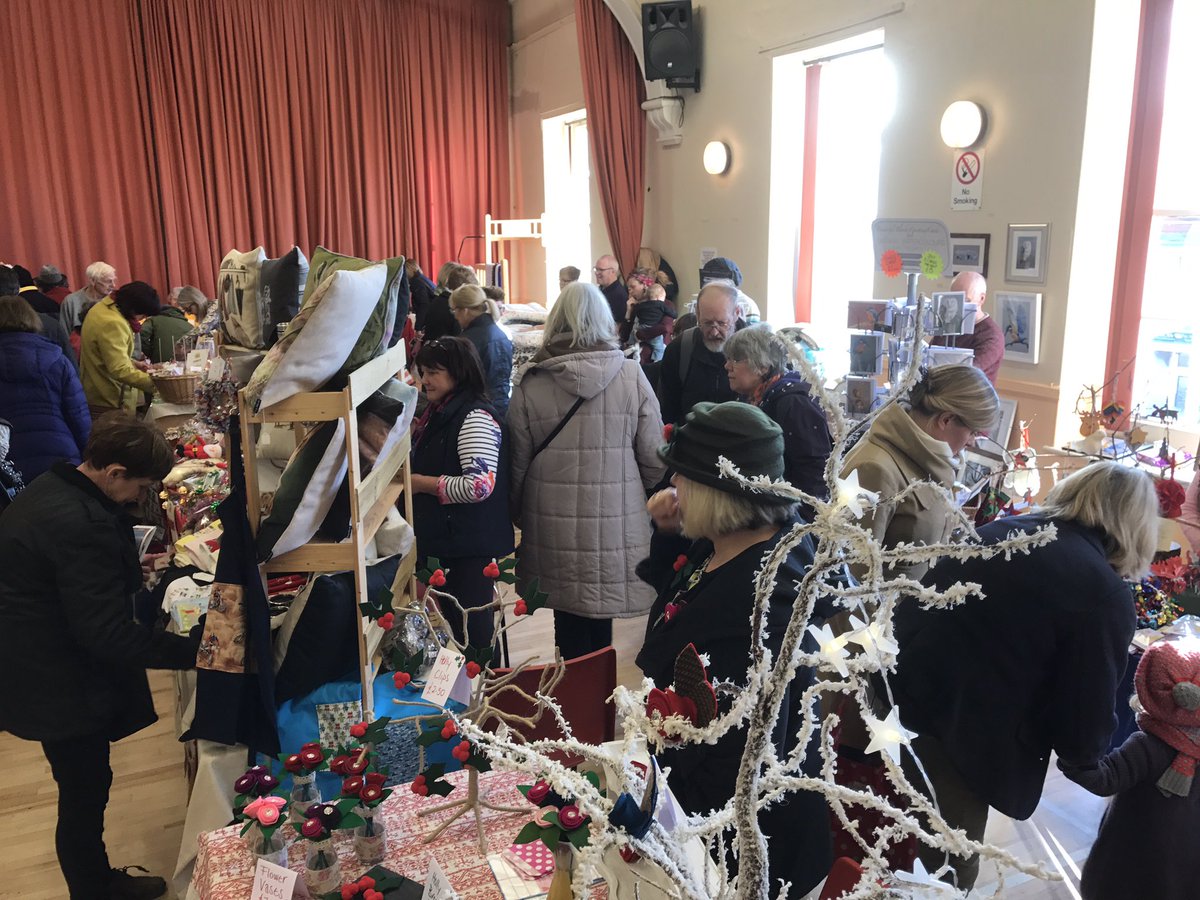 JeremyBuxton's tweet photo. @ClareFrisby @BBCYork Lovely to meet everyone in Kirkbymoorside at the Christmas event https://t.co/MzarKCicL6