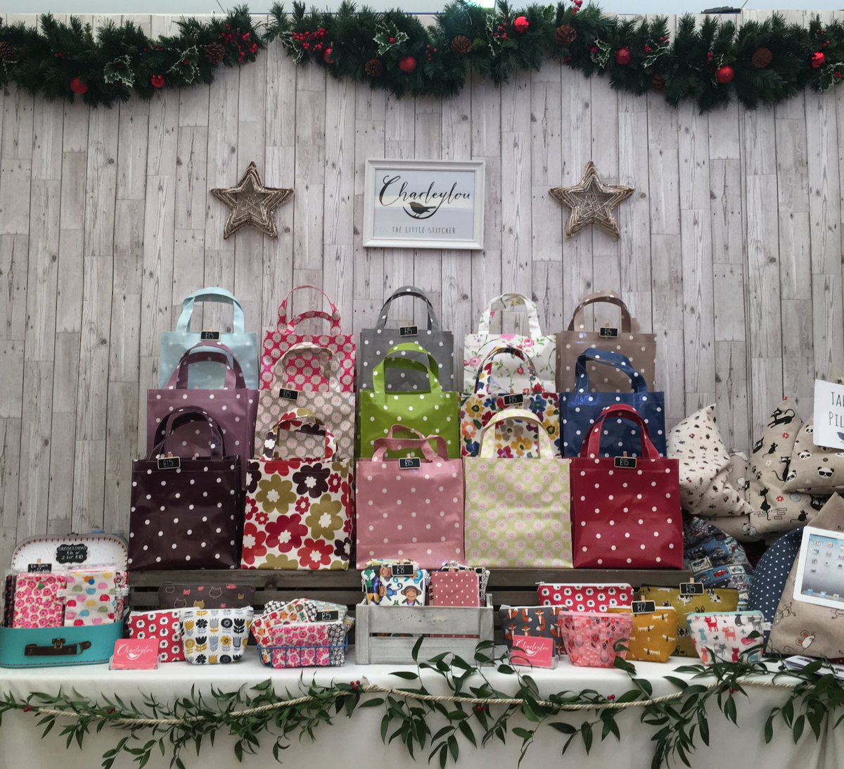 charleyloud's tweet photo. Day 2 of the @countryhomesmag Christmas Fair at @stonorpark. We are on stand C20 #countryhomeschristmas #littlestitcher #charleyloudeisgns https://t.co/qJTQGssIa0