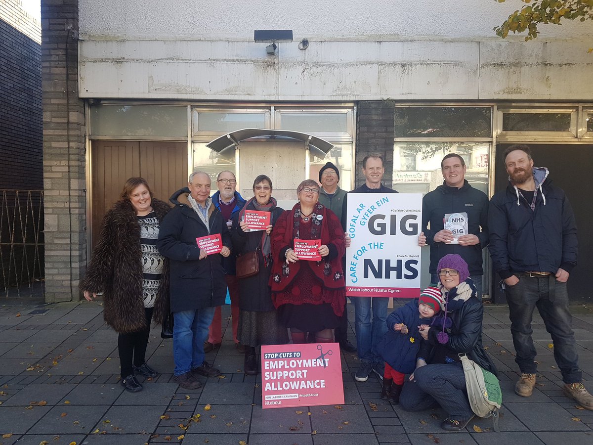 carolynharris24's tweet photo. Swansea East @UKLabour @welshlabour campaigning for #StopEsaCuts #careforthenhs #peoplespost https://t.co/SlraRvE3Y7