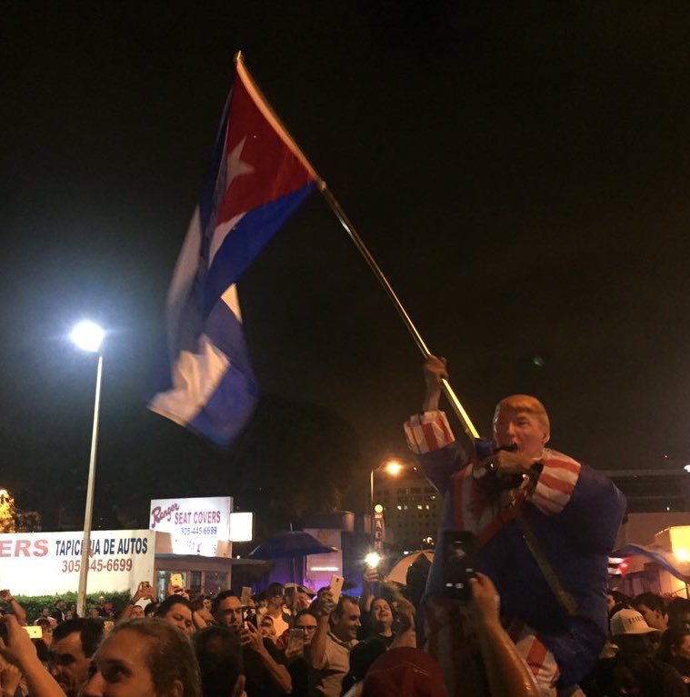 FiveRights's tweet photo. Fidel Castro dies.
US lefties, journos mourn.
Those who lived under him break into wild celebration.
Says it all. https://t.co/MruZZPyaOw