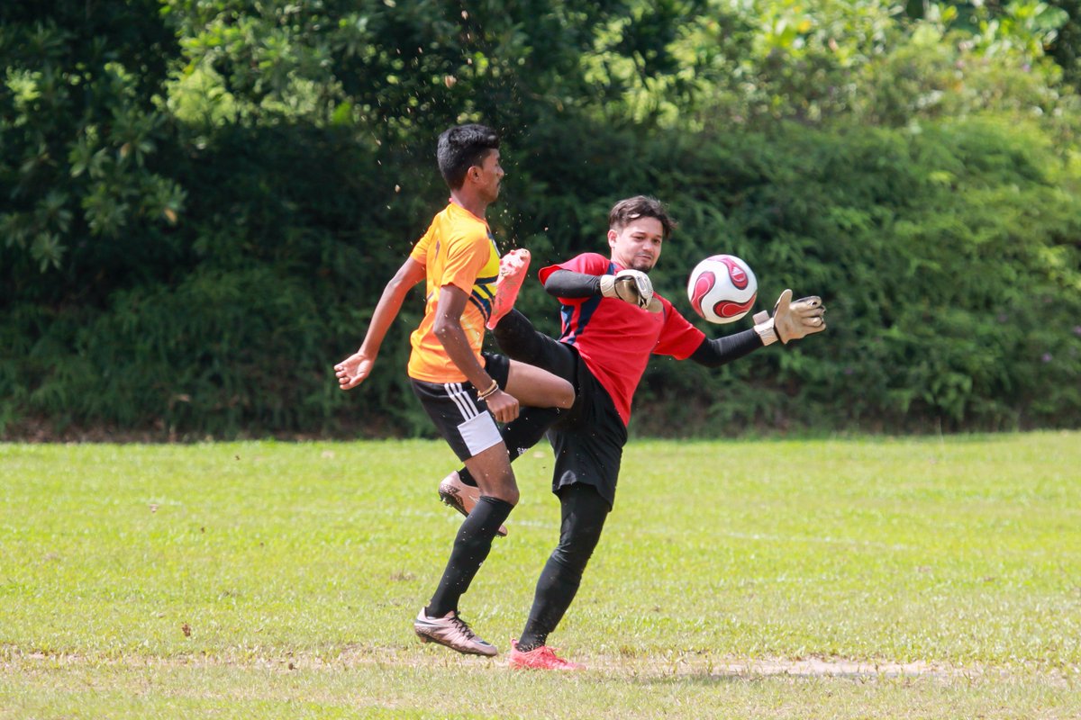 amir008's tweet photo. Leicester city vs Ajax #unitencup @twt_fotografi https://t.co/wl5iTGsyEK