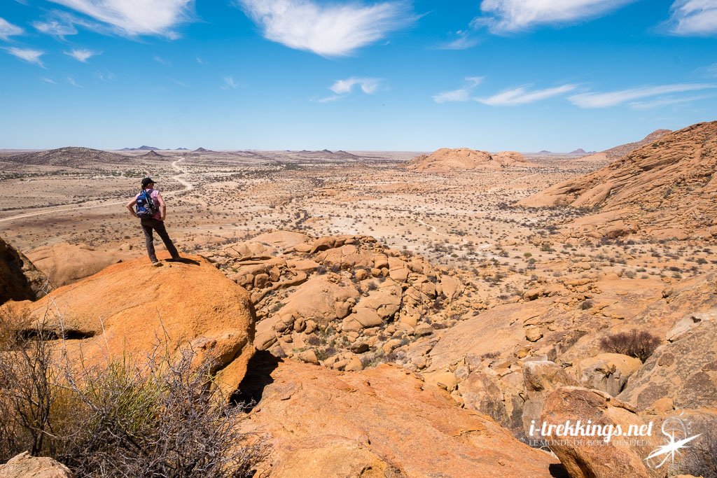 ITrekkings's tweet image. Le Voyage en #Namibie avec @terdav touche à sa fin. Bientôt un article sur les meilleurs spots de rando dont le #Spitzkoppe sur la photo
