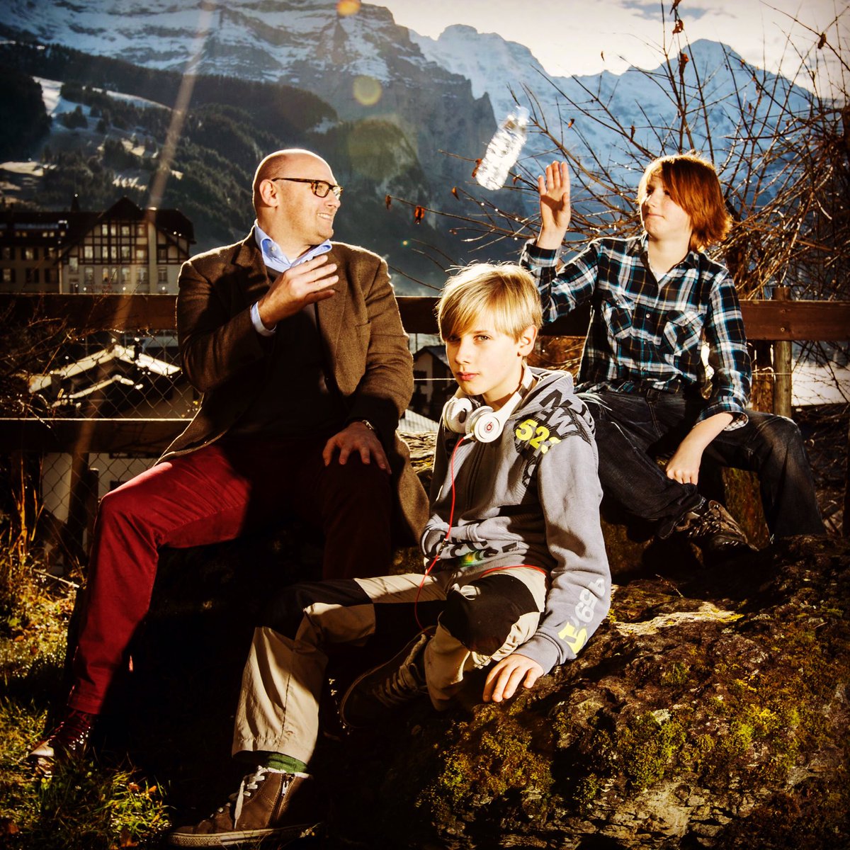 RusticoVecchio's tweet photo. #coolkids in the #mountains #wengen #switzerland #family #qualitytime #lds #funtimes #literature #swiss #rusticovecchio #spick https://t.co/CLxQ7Lnhq3