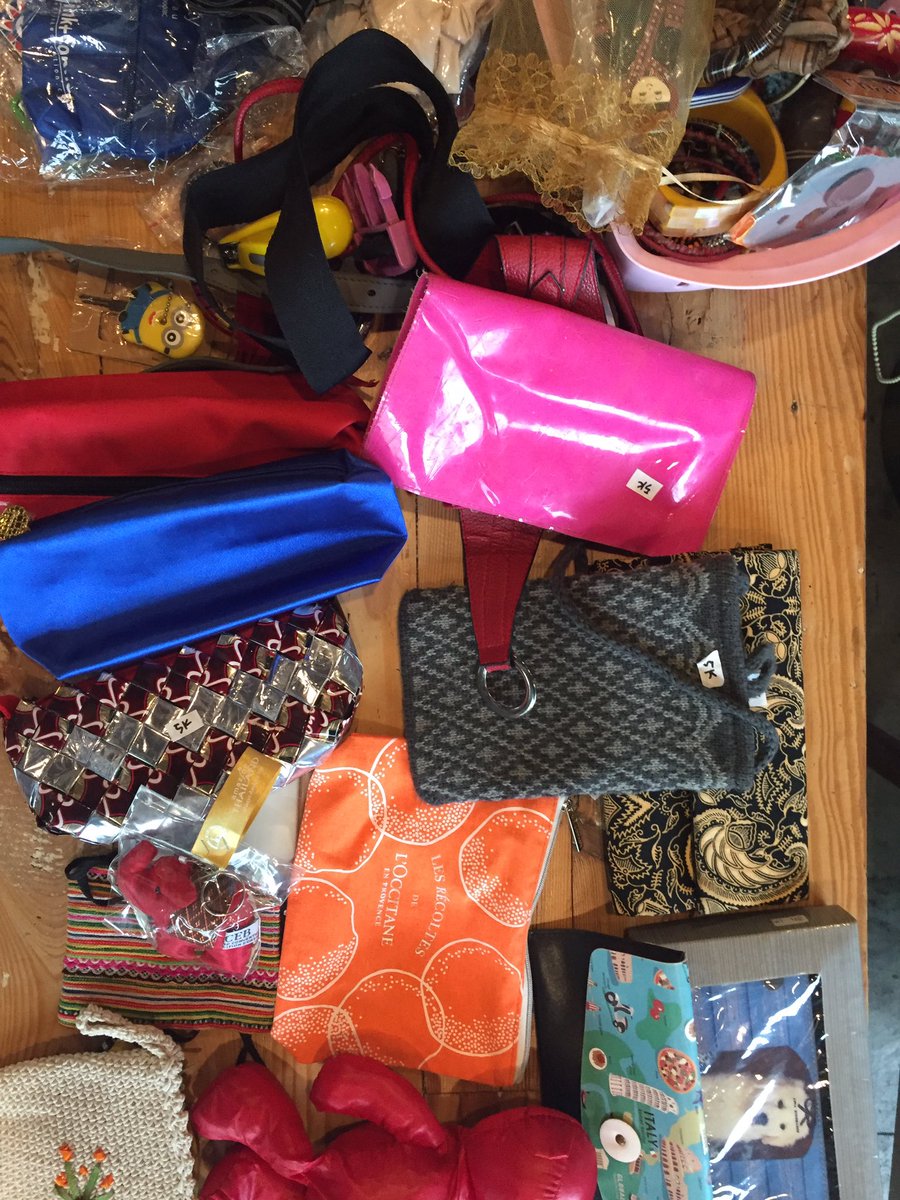 Bermacam pouch &amp; aksesoris cuma dari Rp 5 ribu. Today only! #charitygaragesale <a href="/TREEANGELO_/">Treeangelo Coffee</a>