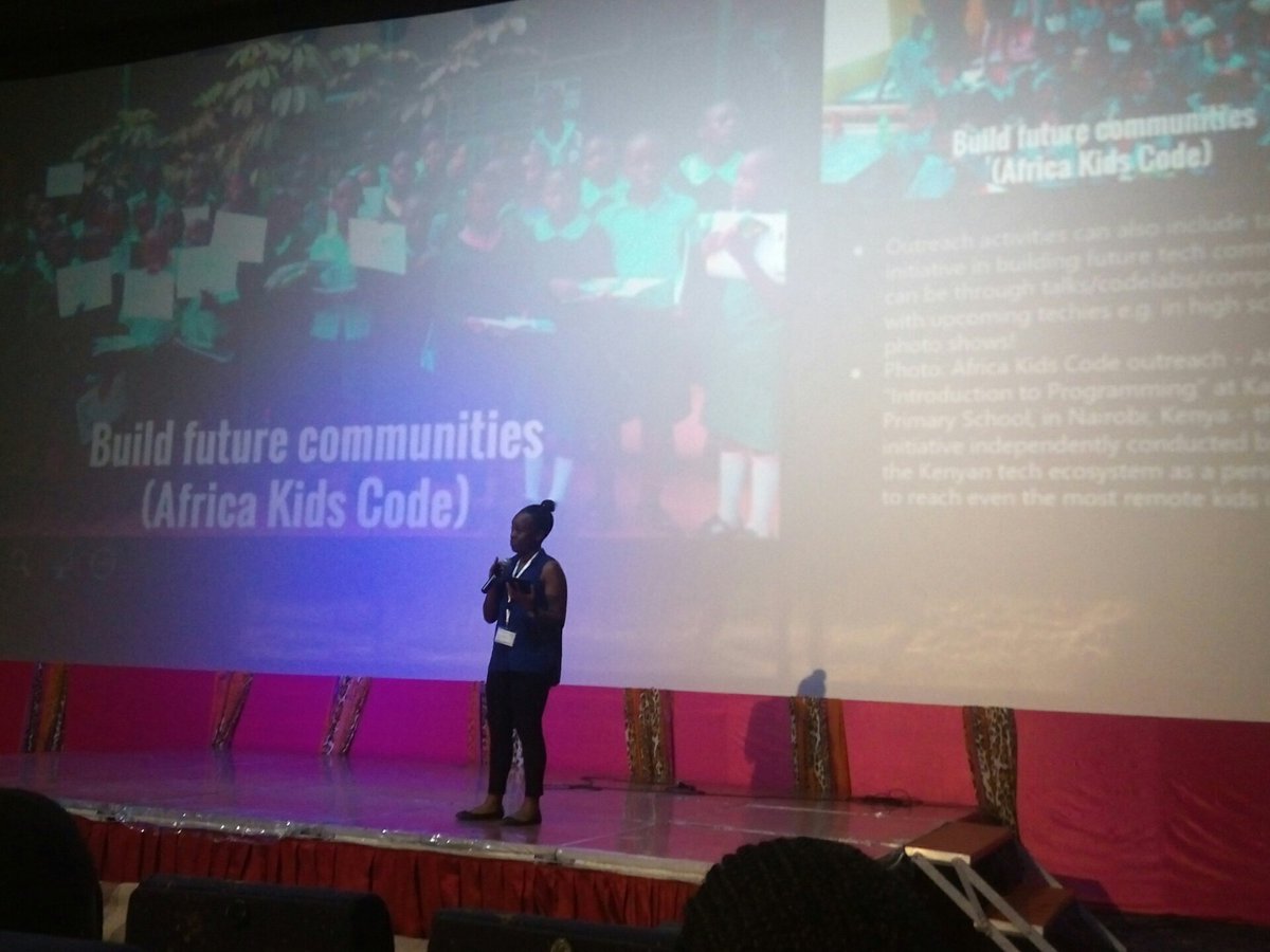 crowdol's tweet image. Inspire people around you. @mercy_orangi @LakeHub #DEVFEST16 #DFWK2016