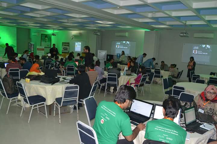 kasbitofficial's tweet photo. The creativity continues with Startup Weekend Karachi 2016 

#KASBIT #AcademicPartner #SWKHI16 #Startupweekendkarachi #Day2 https://t.co/vKxzpLAjX1