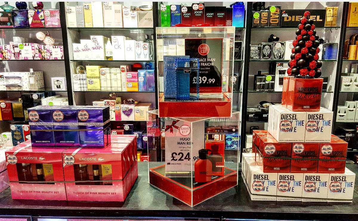 FancyNowler's tweet photo. Look at all these deals! Come see us at The Perfume Shop for some great offers! @ConcannonSinead @TPSPeople @jayinmanchester @JoanneJswift https://t.co/1msugzZcEi