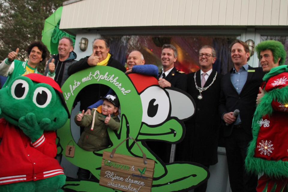 CPhotnews's tweet image. Gistermiddag op @CPDeEemhof feestelijke opening Opkikkerland 2.0 van @DeOpkikker !!

Foto's: R,Sliphorst &amp;amp; Nieuwkoop Fotografie.