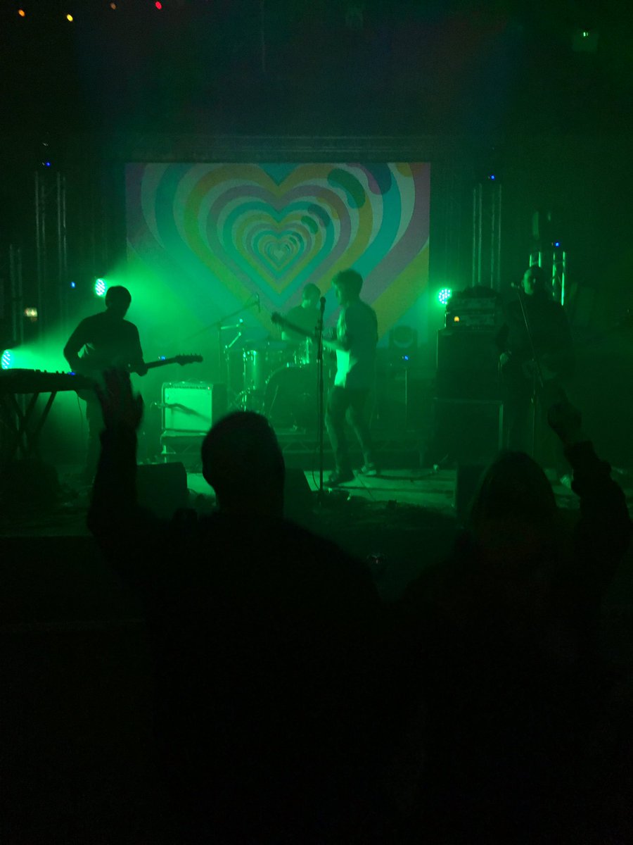 BillyWilson22's tweet photo. @timotierney @TeaStreetBand @CampandFurnace @FiveHoursKip @footballvoice @dempseybeat great night #headsmashed https://t.co/sKwEjpZ2Zy