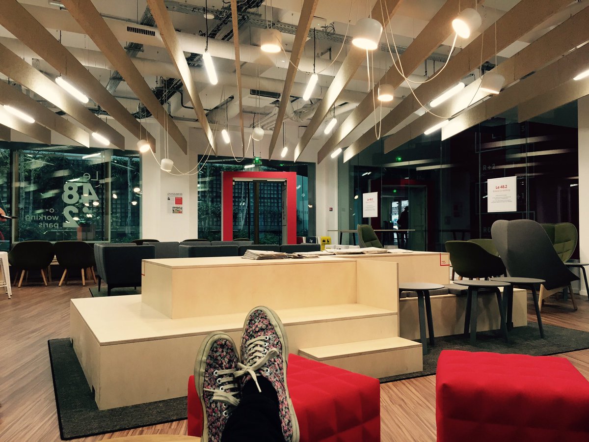 judith_khh's tweet photo. Empty space... Teams at work! #SWspaceParis #48.2 #earlymakers @emlyon #paris https://t.co/YprMRhKOBG