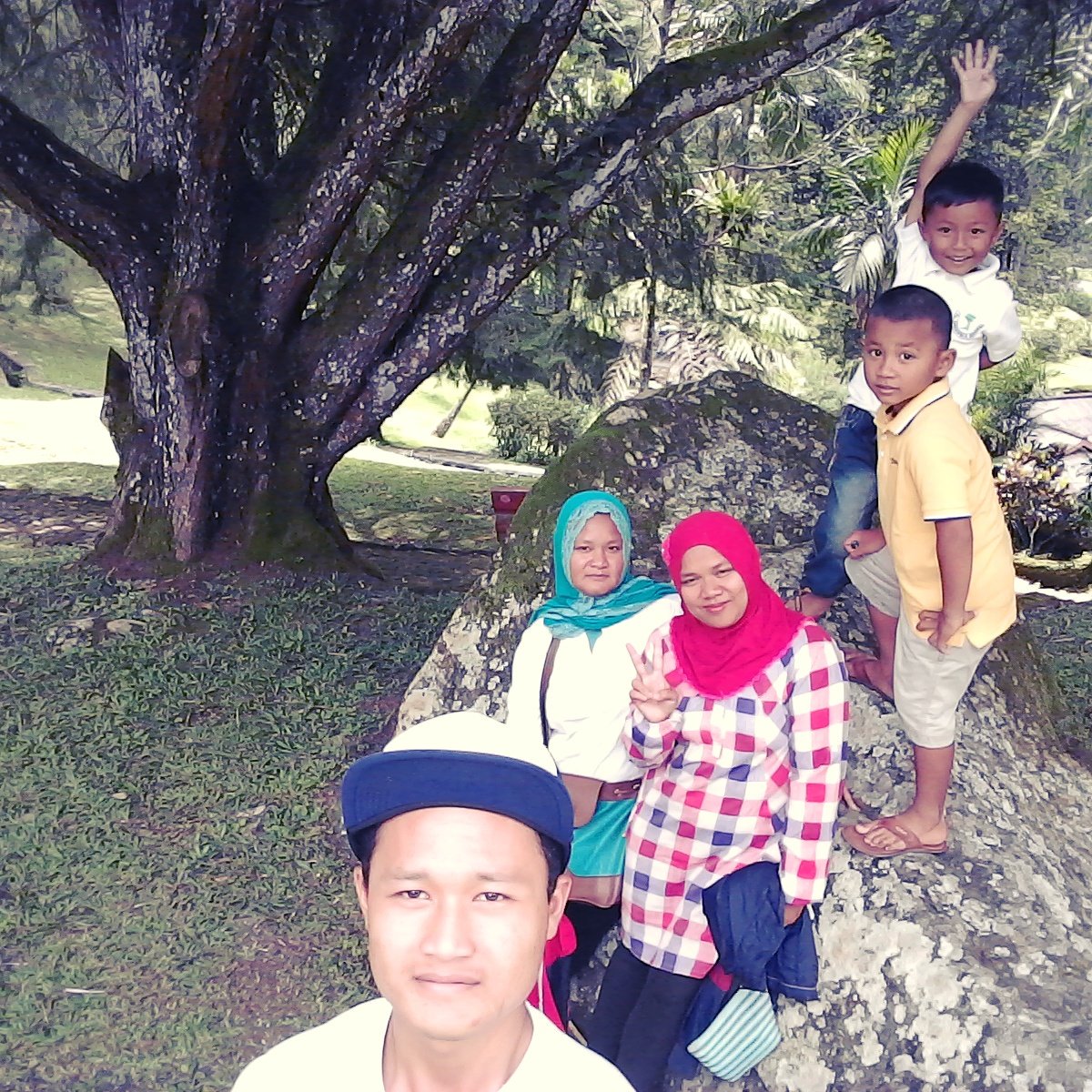 ace_saputra89's tweet photo. #Weekend_To_Cibodas https://t.co/2grfTnIarX