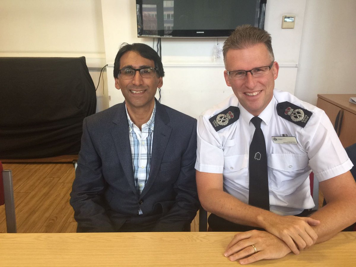 bondadams's tweet photo. Great start to the show, sponsoring Leicester's Got Talent, alongside Constable Simon Cole @CCLeicsPolice @LeicesterGT #LGT2016 #Leicester https://t.co/KXFm7vgkVa