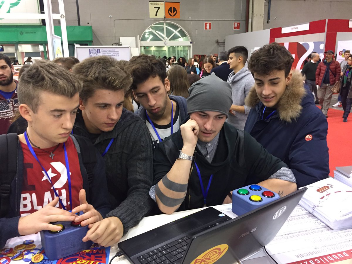 Innovatori d'impresa (@we4italy) on Twitter photo Sfida tutta al maschile questa volta per <a href="/eroidimpresa/">Eroi di Impresa</a>: forza ragazzi! #JobUnioncamere #joborienta <a href="/unioncamere/">Unioncamere</a> Sfida tutta al maschile questa volta per <a href="/eroidimpresa/">Eroi di Impresa</a>: forza ragazzi! #JobUnioncamere #joborienta <a href="/unioncamere/">Unioncamere</a>