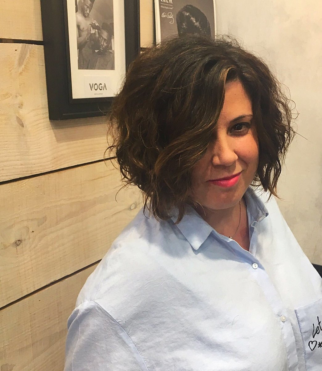 VOGAestilistas's tweet photo. Looks rizados para esté sábado! #vogaestilistas #curlrock #vogacenter https://t.co/MpwLq69sPQ