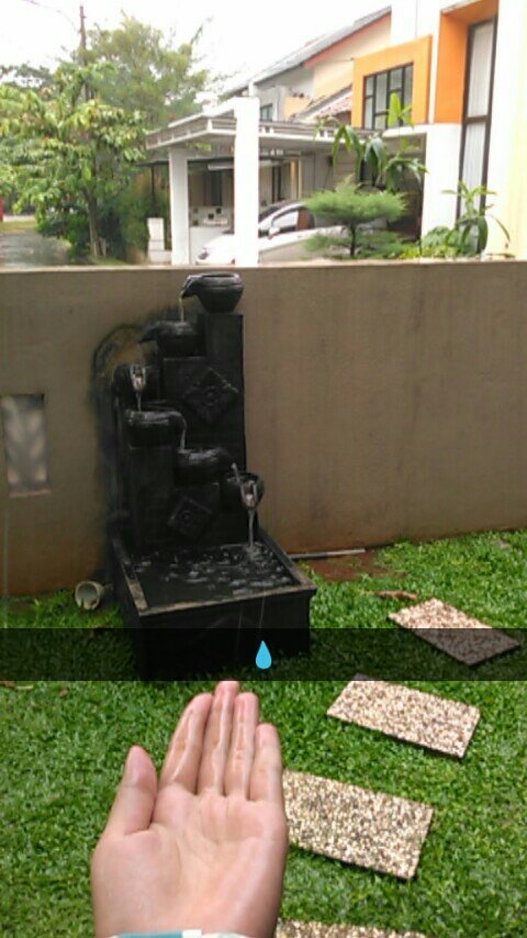 Shantialle126's tweet photo. Rain☔💧 https://t.co/SARkfaBOyr