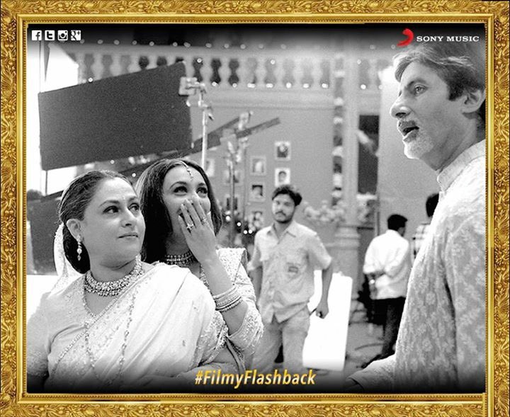 sonymusicindia's tweet photo. Black and white memories from the movie that gave us so much to remember! #FilmyFlashbacks: https://t.co/jwag49yQ3b https://t.co/3Yk7BS9Smj