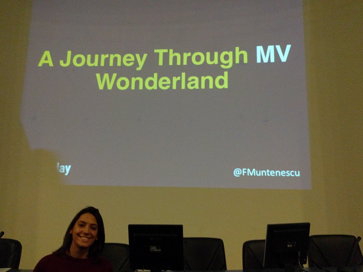 _tiwiz's tweet image. Rocking on stage of #DevFest2016 @FMuntenescu #Android #AndDev