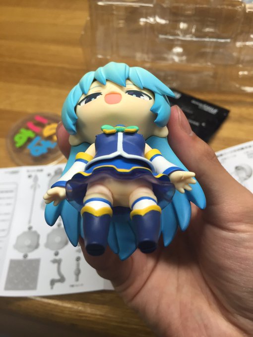 この素晴らしい世界に祝福を のねんどろいどのアクア様のスカート下が この素晴らしい世界に祝福を のねんどろいどのアクア様のスカート下が