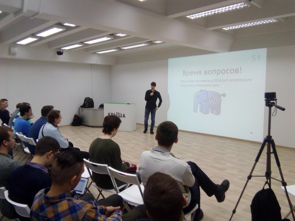kryshaorg's tweet photo. Сейчас на #АнтиКРЫША разработчик #yii #framework Александр Макаров. https://t.co/HGsnU5pEnc