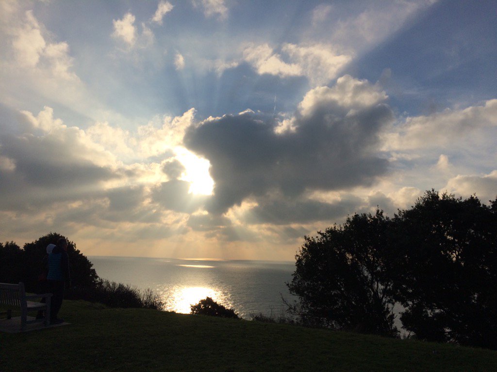 NotesandLetters's tweet photo. Good morning ! Another stupendous day awaits @FstoneBookFest . See you there! https://t.co/OSRHCpLZXt