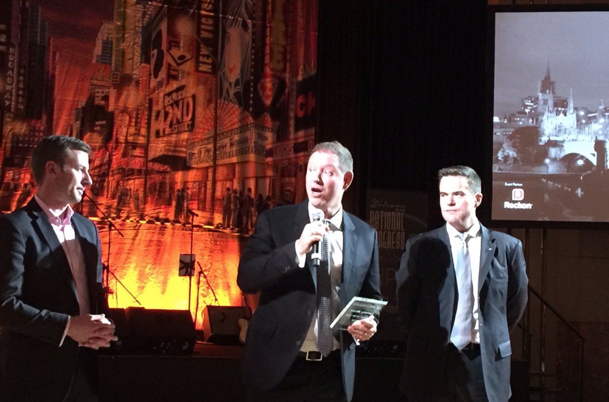 mmcconvert's tweet photo. Congratulations to @Timothy_Munro & @change_brisbane for being awarded @ipaaccountants @xero Partner of the Year #ipanc16 https://t.co/3ZIWfHV0bI