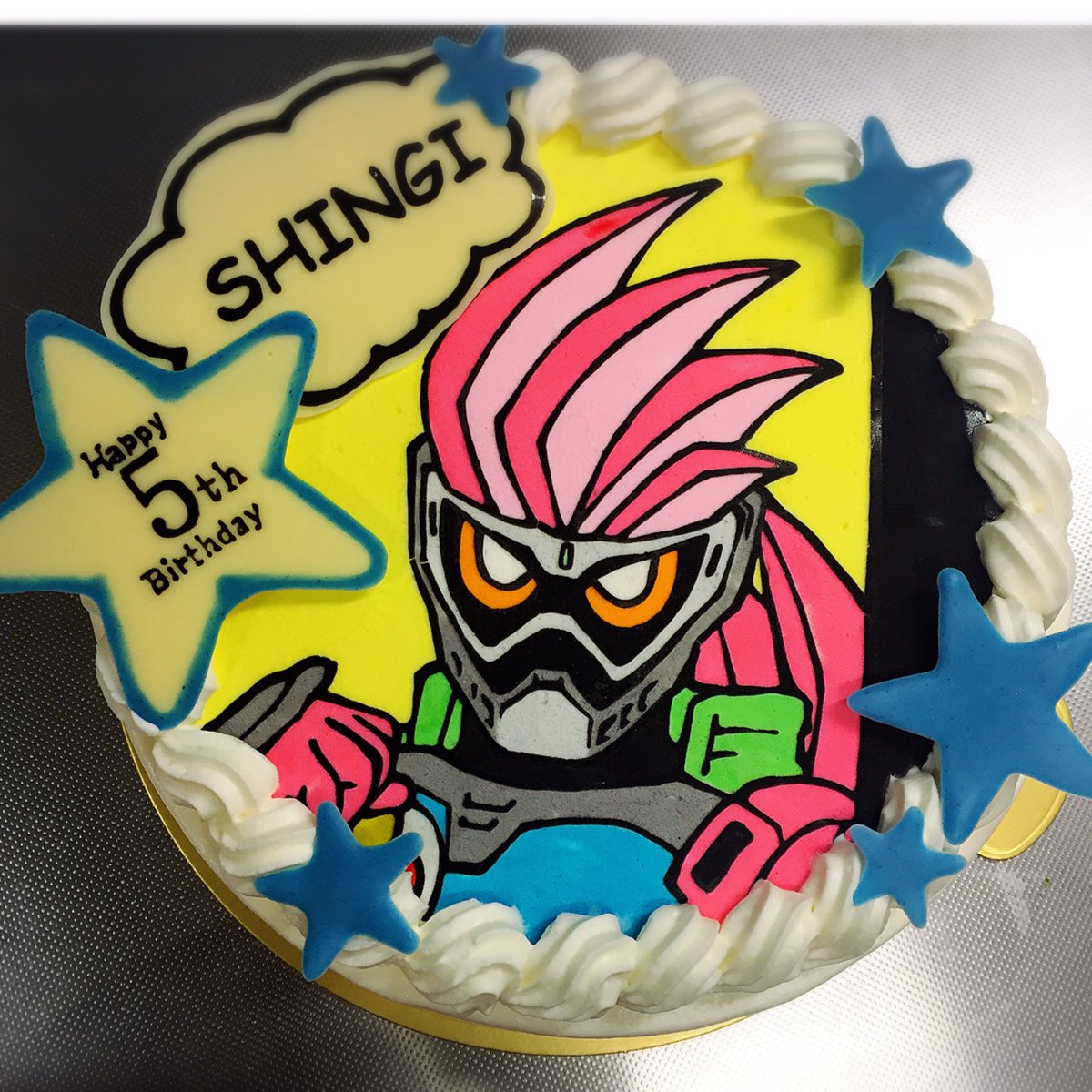 モロン בטוויטר 今日は仮面ライダーエグゼイドのバースデーケーキを作りました 中は苺のショートケーキです キャラケーキ エグゼイド バースデーケーキ