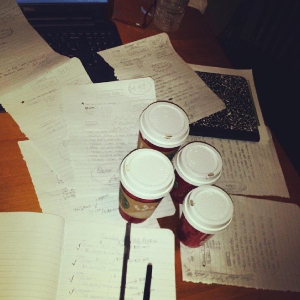 LewieMKF's tweet photo. 4am &amp; we back to the drawing boards.... https://t.co/1rEzOsD9dI