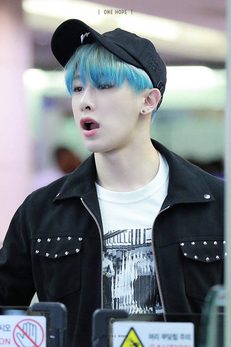 CyLkbS9UoAAhsSO.jpg