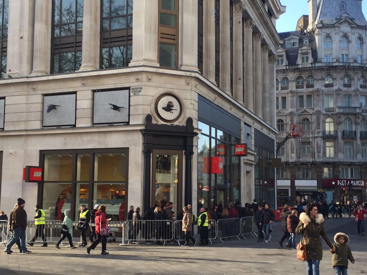 Already a queue at #LEGOStoreLondon