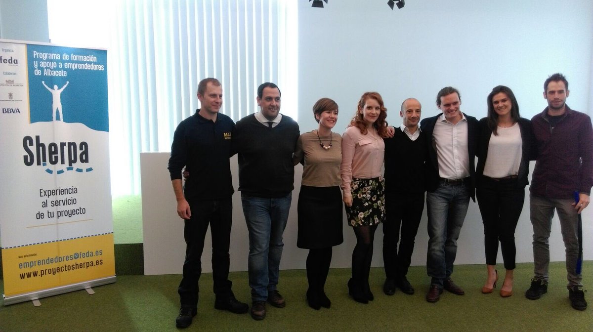 !Somos finalistas del #Sherpa2016! Momentazo en <a href="/EmpresariosFEDA/">FEDA</a> con el resto de finalistas. ¡Suerte a todos! #emprender