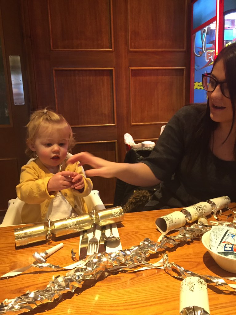 #breakfastwithsanta <a href="/seanquirke1888/">Sean Quirke</a> <a href="/SpencerGraydon/">Spencer Graydon</a> <a href="/amylou8725/">Amy</a> VIP day for Breakfast With Santa at The Redhill Brewers Fayre ⛄️🍳🎅