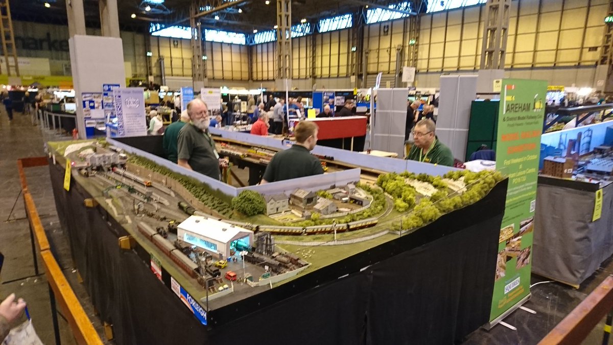 AlisterLinford's tweet photo. @farehammrc @WarleyShow1 #forleigh is up and running at the show on stand C38 bring on the fun. ๐๐๐๐ https://t.co/vtF4Uz2rO7