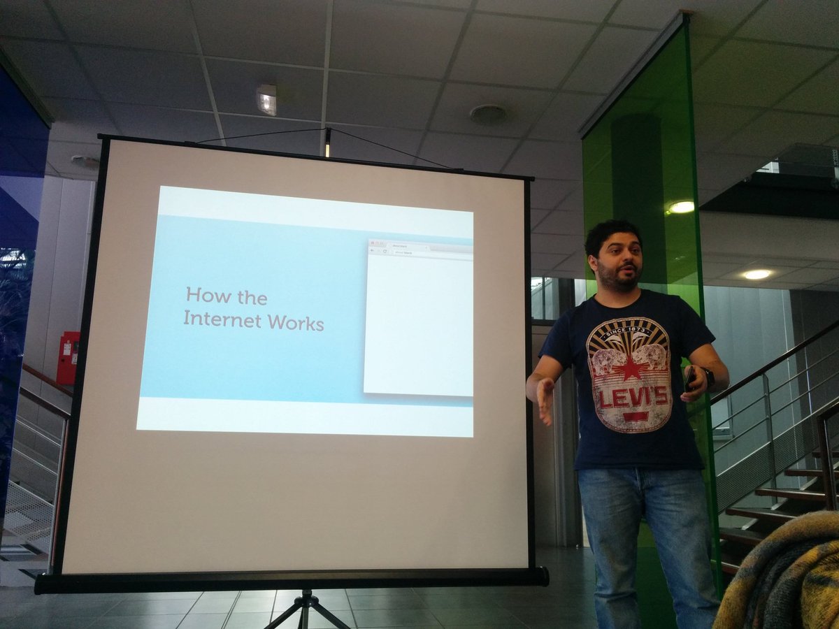 "How the internet works" by <a href="/mehlah/">Mehdi Lahmam</a> at <a href="/RailsGirlsStE/">Rails Girls StE</a>