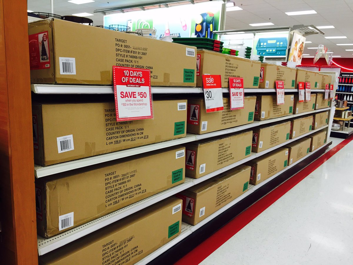 ghadaabarakat's tweet photo. Today only! Driving sales!  Ad ready! 🎄 @Jimanton12 @kharris_target @angel_yanke https://t.co/y43PKV8Mxj