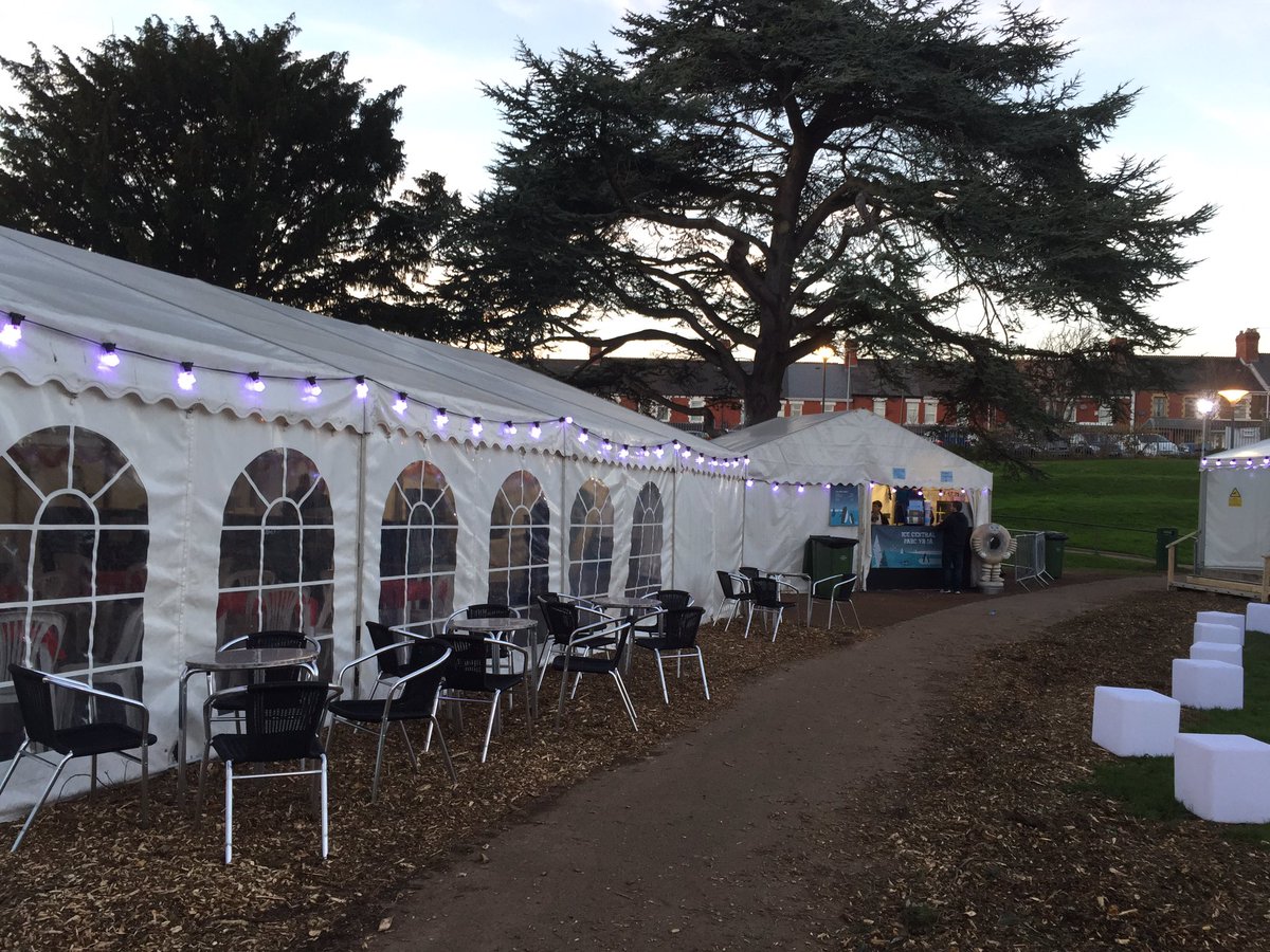 BRORADIO's tweet photo. #IceCentral @visitthevale Opens at 5pm https://t.co/lljxy7nf4Y