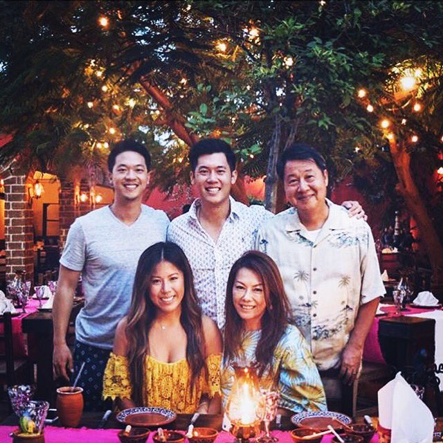 rest_los3gallos's tweet photo. We love when clients share memories with us! Thank you Kathleen for this family picture! #lostresgallos #mexicancuisine #loscabos #cabotrip https://t.co/MYEe4JE38J