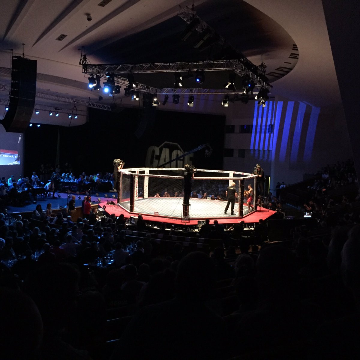 HenriNystrom's tweet photo. Fight night! @CAGEMMAFinland #mma #finland #CAGE37 #hardknockshki https://t.co/mglVUA7cg0