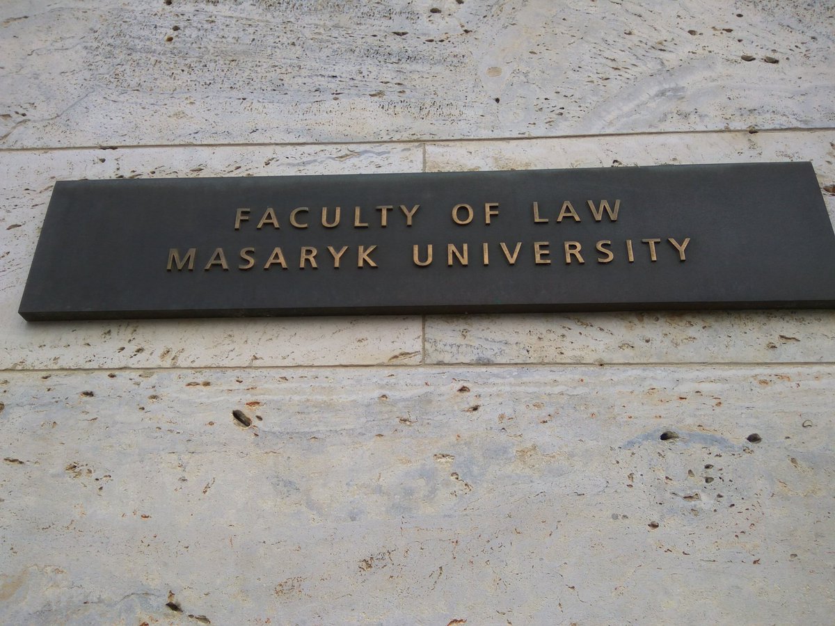 monika_przybysz's tweet photo. #cs2016 #conference #cyberspace #masaryk #university #faculty of #law https://t.co/Tavn7LMvQK